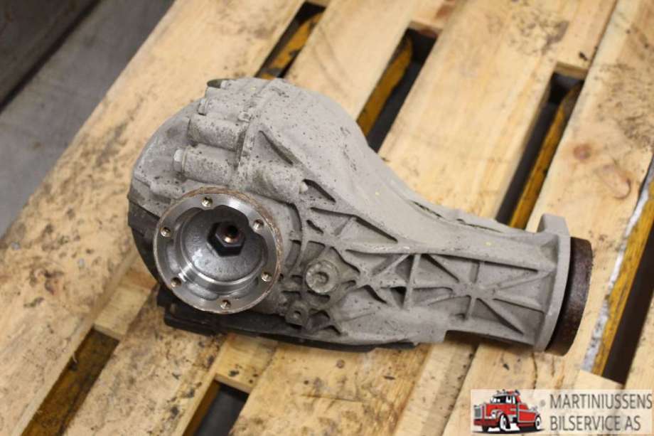 Kardang klokke bak til Audi A6 2001-2004 (Type II, Fase 2) (C5) (C5) (AUDI||01R 525 053 G)
