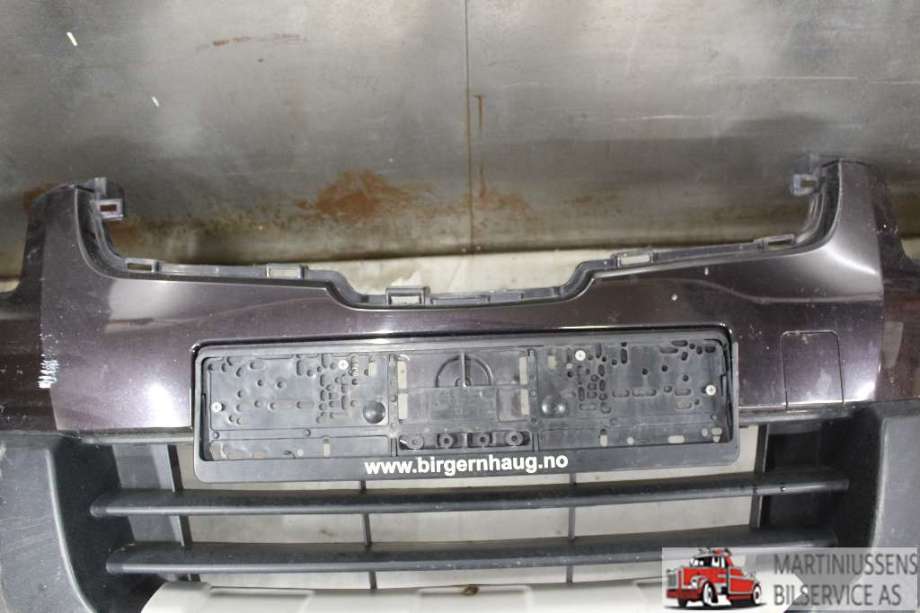 Støtfanger foran til Nissan Qashqai 2007-2010 (Type I, Fase 1)  (NISSAN|)