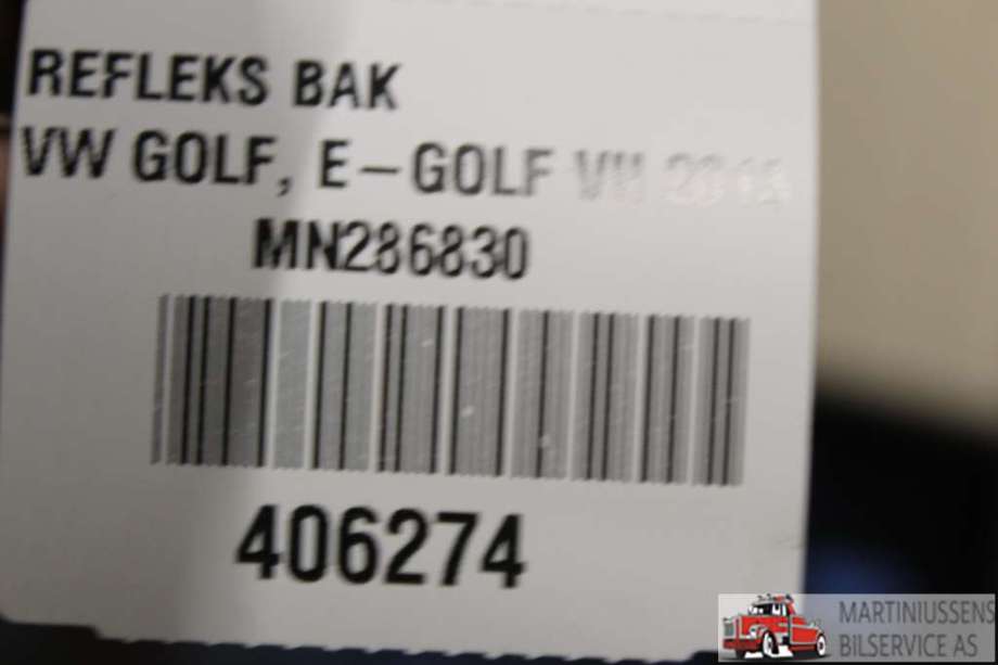 Refleksplate til VW e-Golf 2017-2020 (Fase 2)  (VOLKSWAGEN||5Q0.945.105.C)