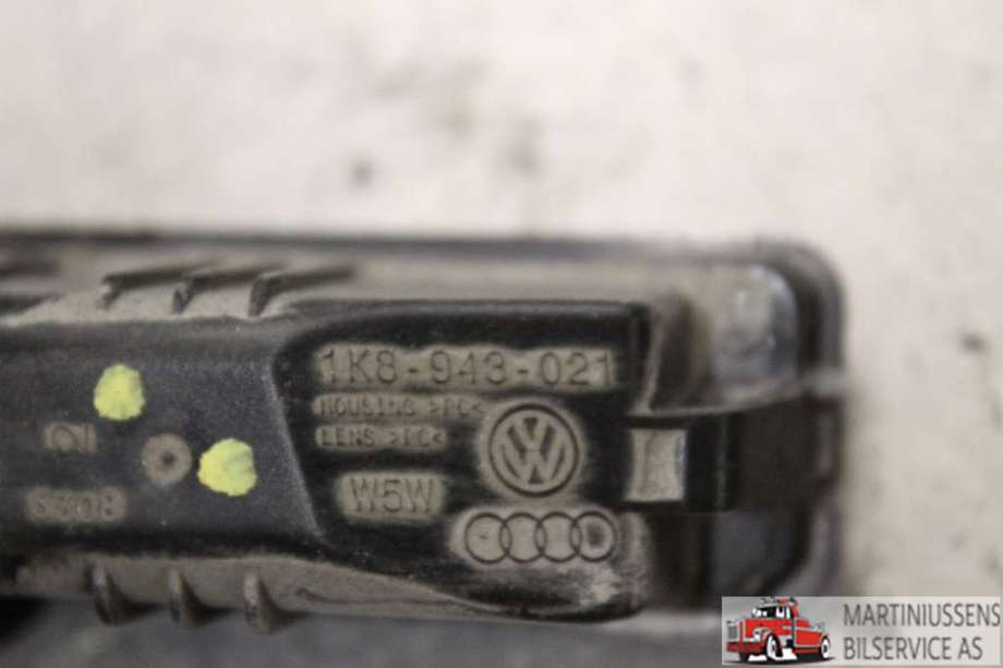 Skiltlys til VW e-Golf 2017-2020 (Fase 2)  (VOLKSWAGEN||1K8 943 021)