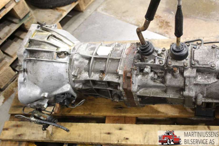 Girkasse manuell til Toyota Hilux 2002-2005  (TOYOTA|)