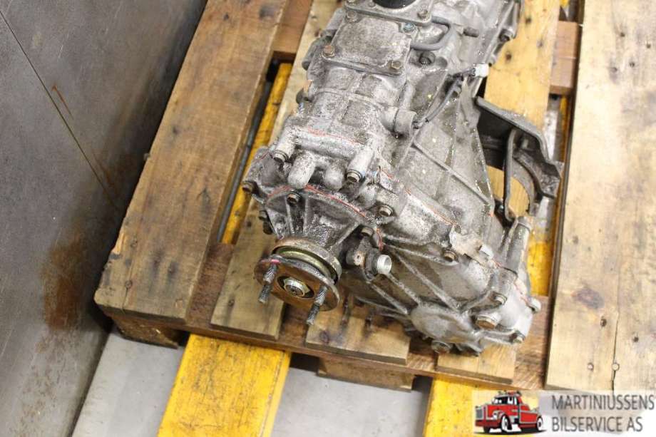 Girkasse 4WD fordelingskasse til Toyota Hilux 2002-2005  (TOYOTA|)