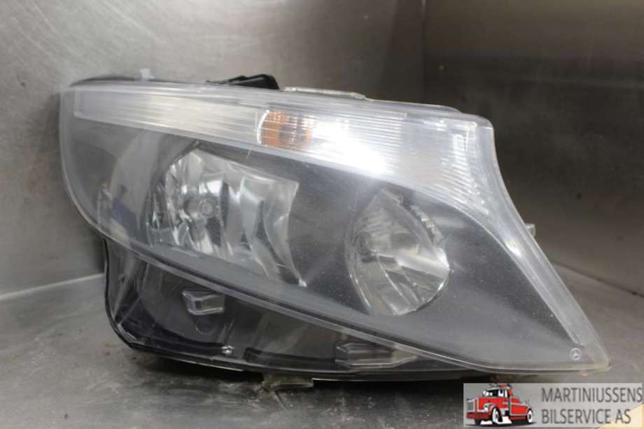 Frontlykt høyre halogen til Mercedes Vito, 2014-->> (W447) (W447) (MERCEDES|)