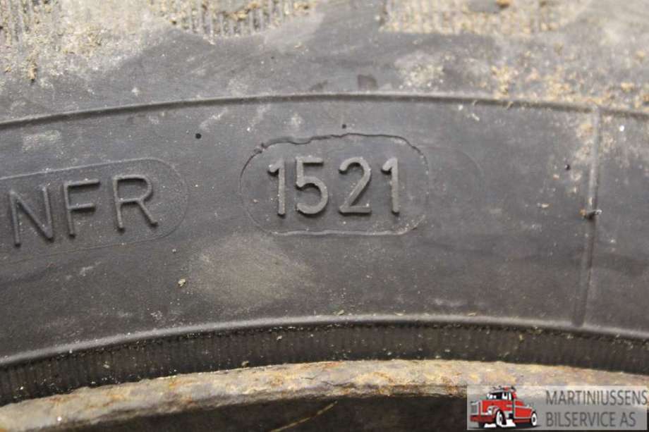 Dekk til Annet Dekk vinter pigg 0-->>  (GOODYEAR|7MM|ULTRAGRIP ICE ARCTIV)