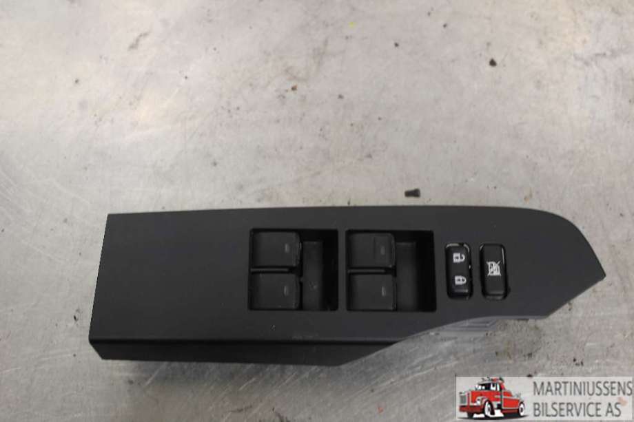 Bryter ruteheis til Toyota Auris, 2015-2019 (Type II, Fase 2)  (TOYOTA|)