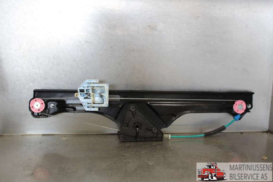 Ruteheis til BMW 2-Serie 2014-2021 (F22/F23) (F22/F23) (BMW||132624 10)