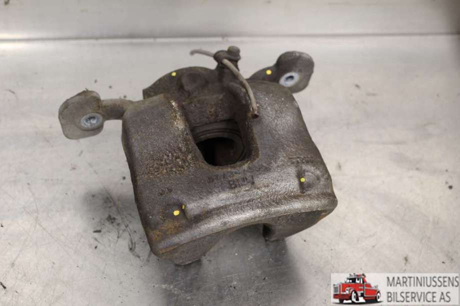 Bremsecaliper høyre foran til BMW 2-Serie, 2014-2021 (F22/F23) (F22/F23) (BMW|)
