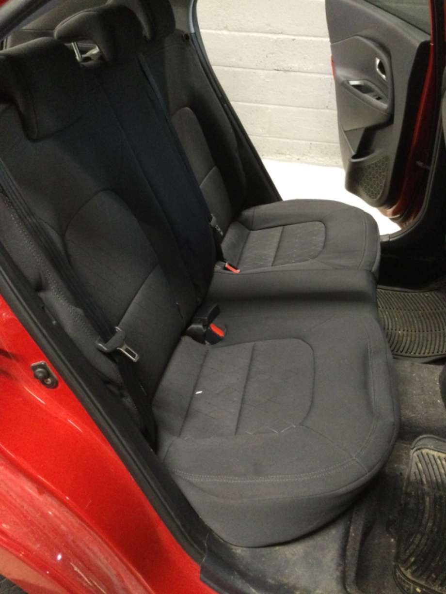 Sete bak til Kia Rio, 2011-2017 Type III  (KIA|)