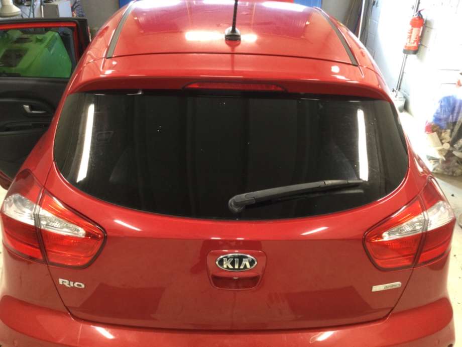 Bakluke combi til Kia Rio 2011-2017 Type III  (KIA|)