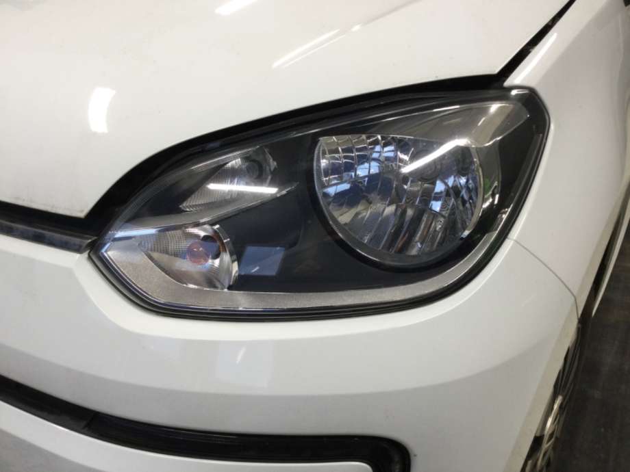Frontlykt venstre halogen til VW E-Up, 2013-2019  (VOLKSWAGEN|1S1 941 015 N)
