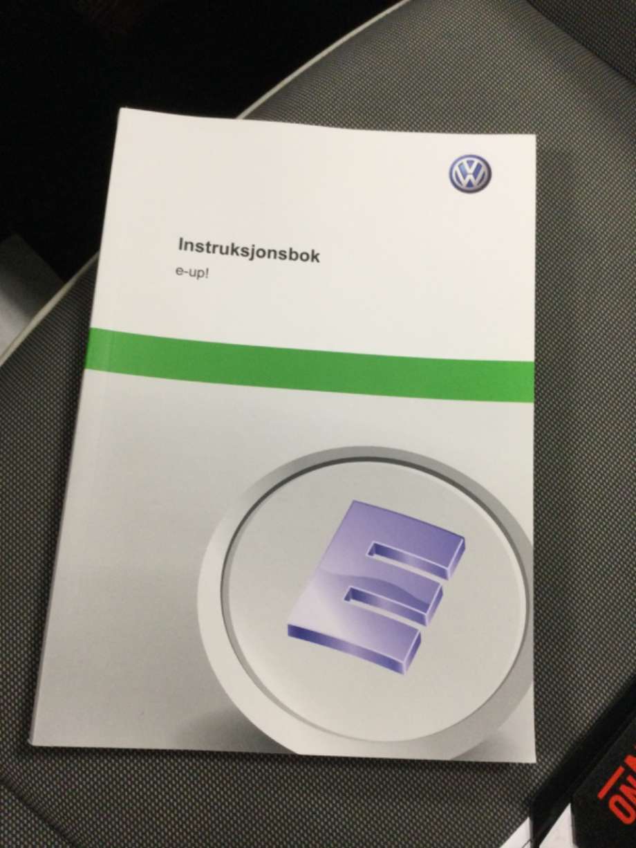 Instruksjonsbok til VW E-Up, 2013-2019  (VOLKSWAGEN|)