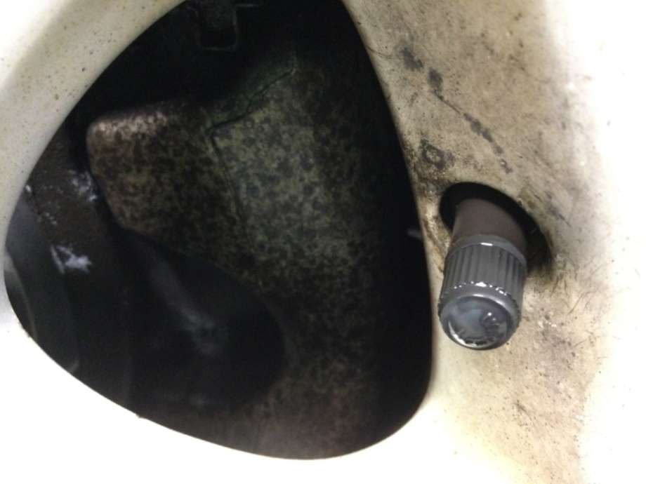 Bremsecaliper venstre foran til Mercedes E-Klasse, 2009-2013 (Fase 1) (W212) (W212) (MERCEDES|)
