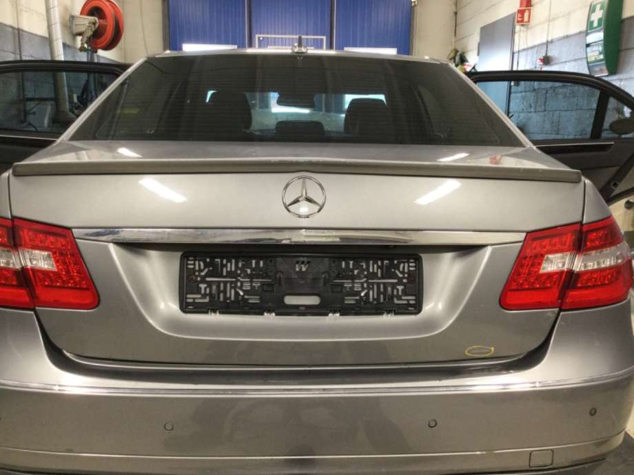 Bakluke sedan til Mercedes E-Klasse, 2009-2013 (Fase 1) (W212) (W212) (MERCEDES|)