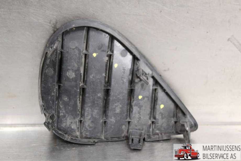 Grill høyre til Toyota Yaris 2012-2014 (Type III, Fase 1)  (TOYOTA||81481-0D190)