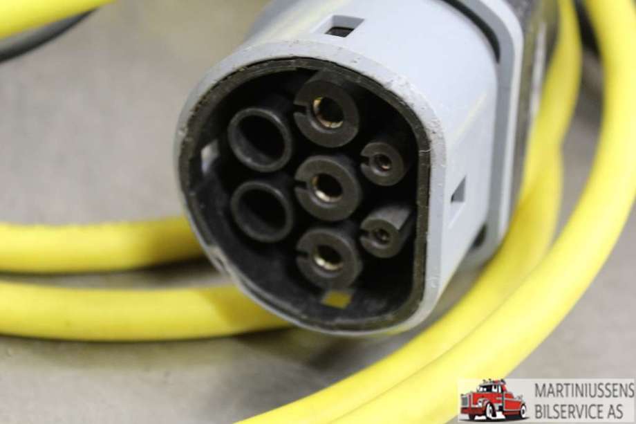 Batterilader kabel til VW E-Up 2013-2019  (VOLKSWAGEN||12E 971 675 AT)