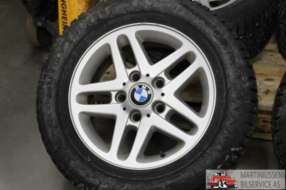 Motorfeste til BMW 3-Serie 1998-2005 (E46) (E46) (BMW|5X120 ET42|5X120|1095368)