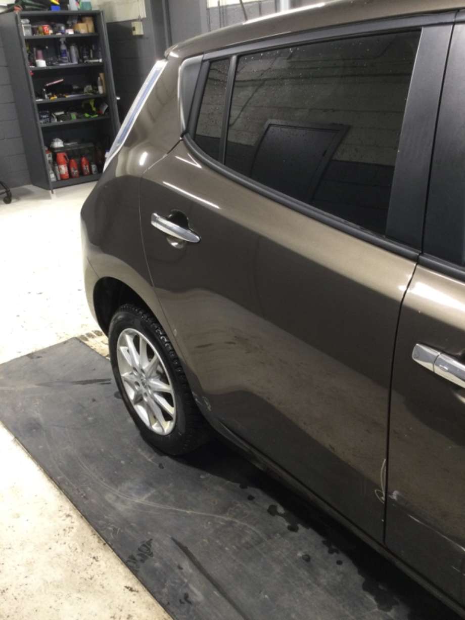 Dør høyre bak til Nissan Leaf 2011-2017 (Type I)  (NISSAN|)