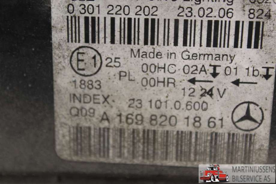 Frontlykt høyre halogen til Mercedes B-Klasse 2005-2008 (Fase 1) (W245) (W245) (MERCEDES||A169 820 18 61)