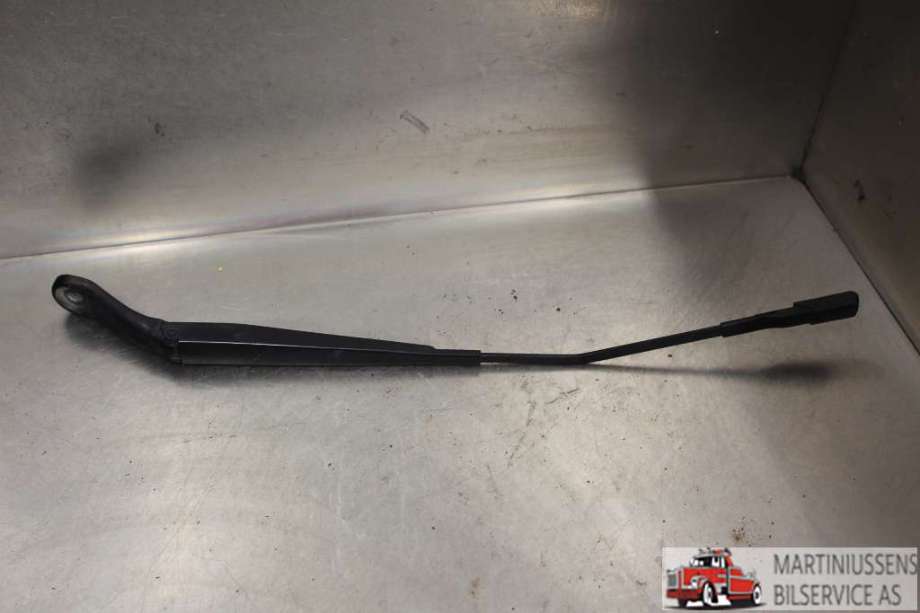 Viskerarmer frontrute til Mercedes Vito, 2014-->> (W447) (W447) (MERCEDES|)