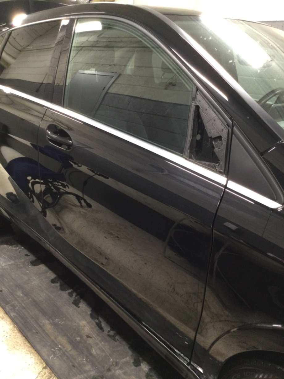 Dør høyre foran til Mercedes B-Klasse 2011-2018 (W246) (W246) (MERCEDES|)