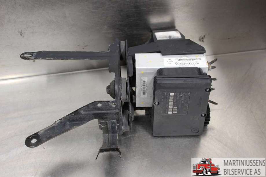 ABS sentral til Mercedes ML 2005-2011 (W164) (W164) (MERCEDES||A 251 545 08 32)