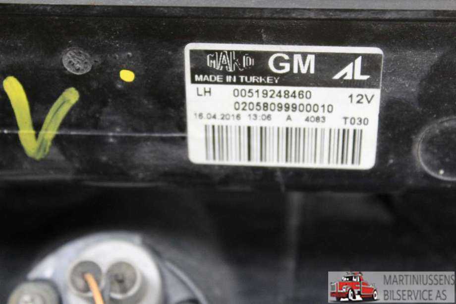 Baklykt venstre til Opel Combo D 2012-2018 (OPEL||00519248460)