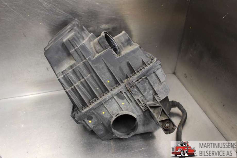 Luftfilterboks til VW Transporter / Caravelle, 2003-2009 (Fase 1) (T5) (T5) (VOLKSWAGEN|)