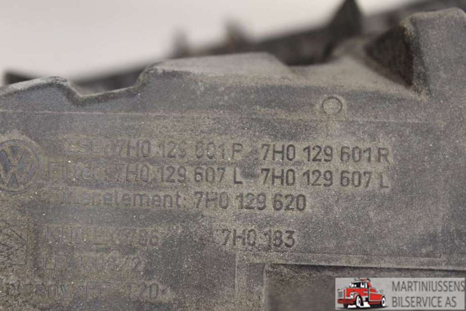 Luftfilterboks til VW Transporter / Caravelle 2003-2009 (Fase 1) (T5) (T5) (VOLKSWAGEN||7H0 129 607 L)