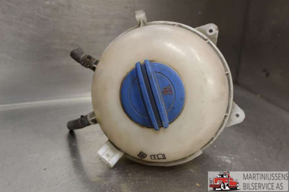 Ekspansjonstank til VW Transporter / Caravelle, 2003-2009 (Fase 1) (T5) (T5) (VOLKSWAGEN|)