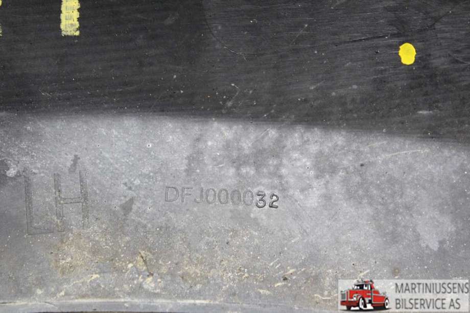 Hjulbuelist venstre foran til Land Rover Discovery 2005-2009 (Type III)  (LAND-ROVER||DFJ000032)