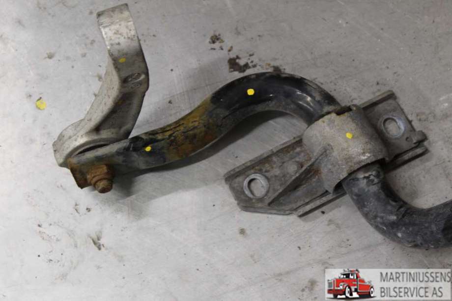 Stabilisatorstag foran til Mercedes C-Klasse 2014-2018 (Fase 1) (W205) (W205) (MERCEDES||A 205 323 09 65)