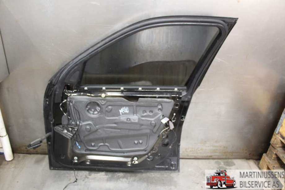 Dør høyre foran til BMW X5 2007-2013 (E70) (E70) (BMW|)