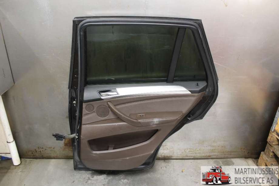 Dør høyre bak til BMW X5 2007-2013 (E70) (E70) (BMW|)