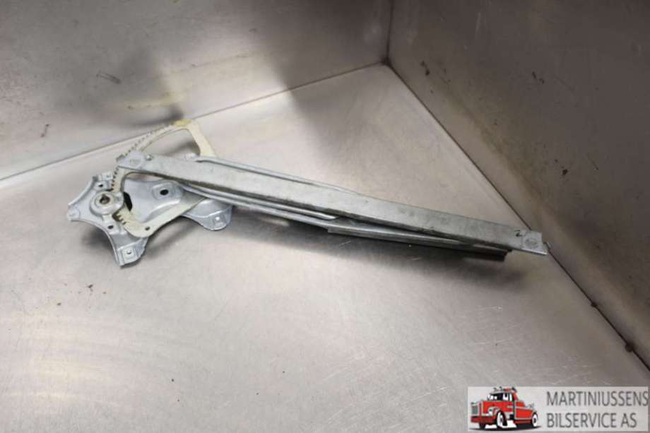 Ruteheis til Toyota Auris 2013-2015 (Type II, Fase 1)  (TOYOTA|)