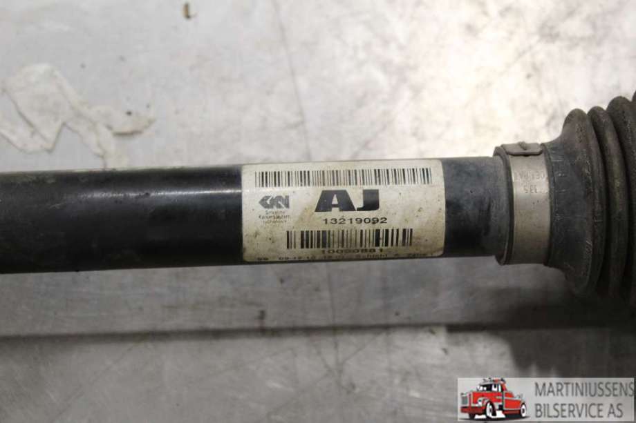 Drivaksel høyre foran til Opel Insignia A 2009-2014  (OPEL||13219092)