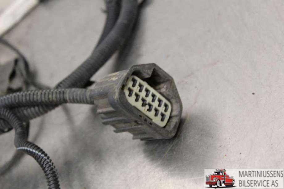Parkeringssensor foran til Volvo V70 2007-2013 (Type III, Fase 1)  (VOLVO||D-31296350-001)