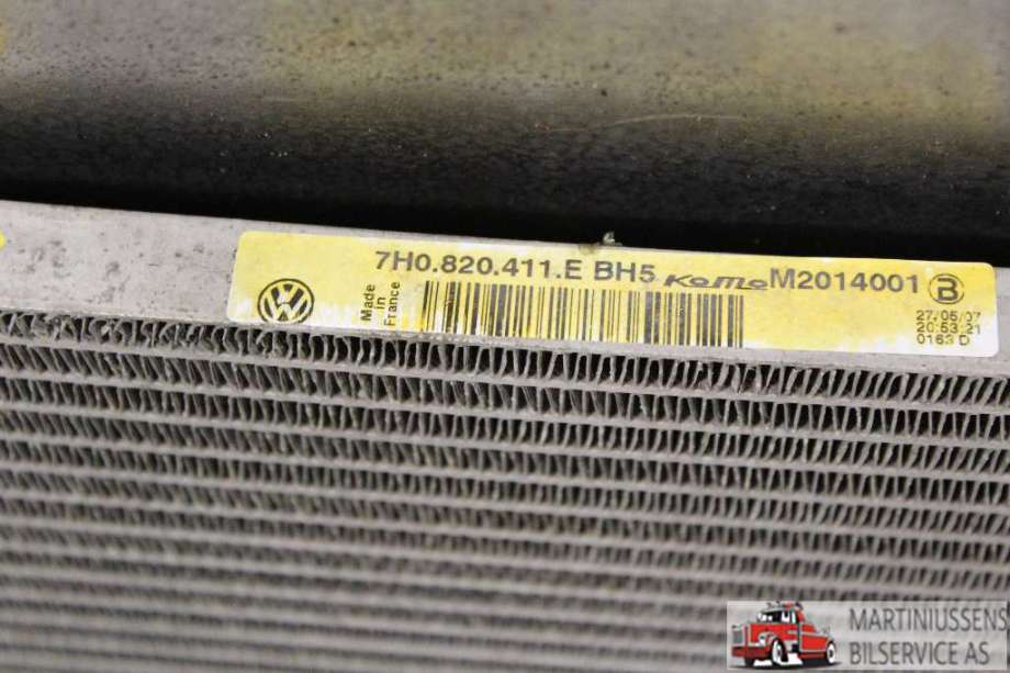 Aircondition radiator til VW Transporter / Caravelle 2003-2009 (Fase 1) (T5) (T5) (VOLKSWAGEN||7H0.820.411.E)