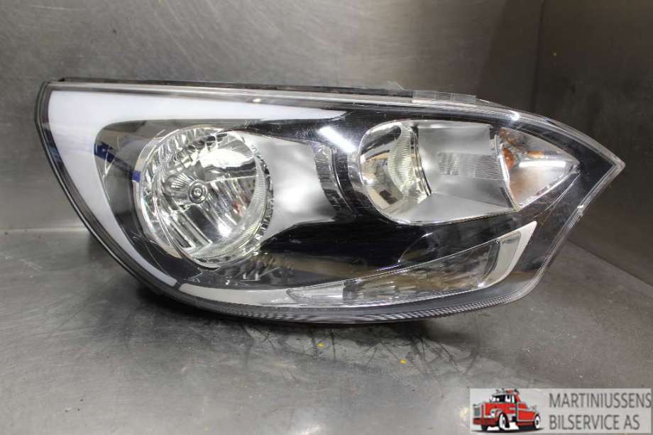 Frontlykt høyre halogen til Kia Rio, 2011-2017 Type III  (KIA|)