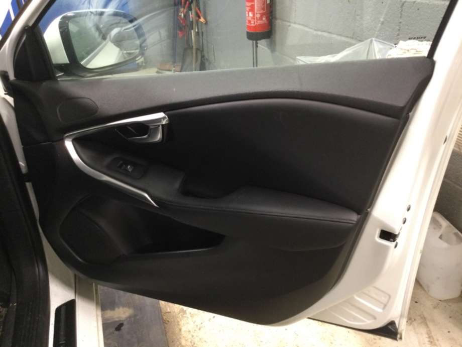 Dørtrekk høyre til Volvo V40, 2012-2019  (VOLVO|)