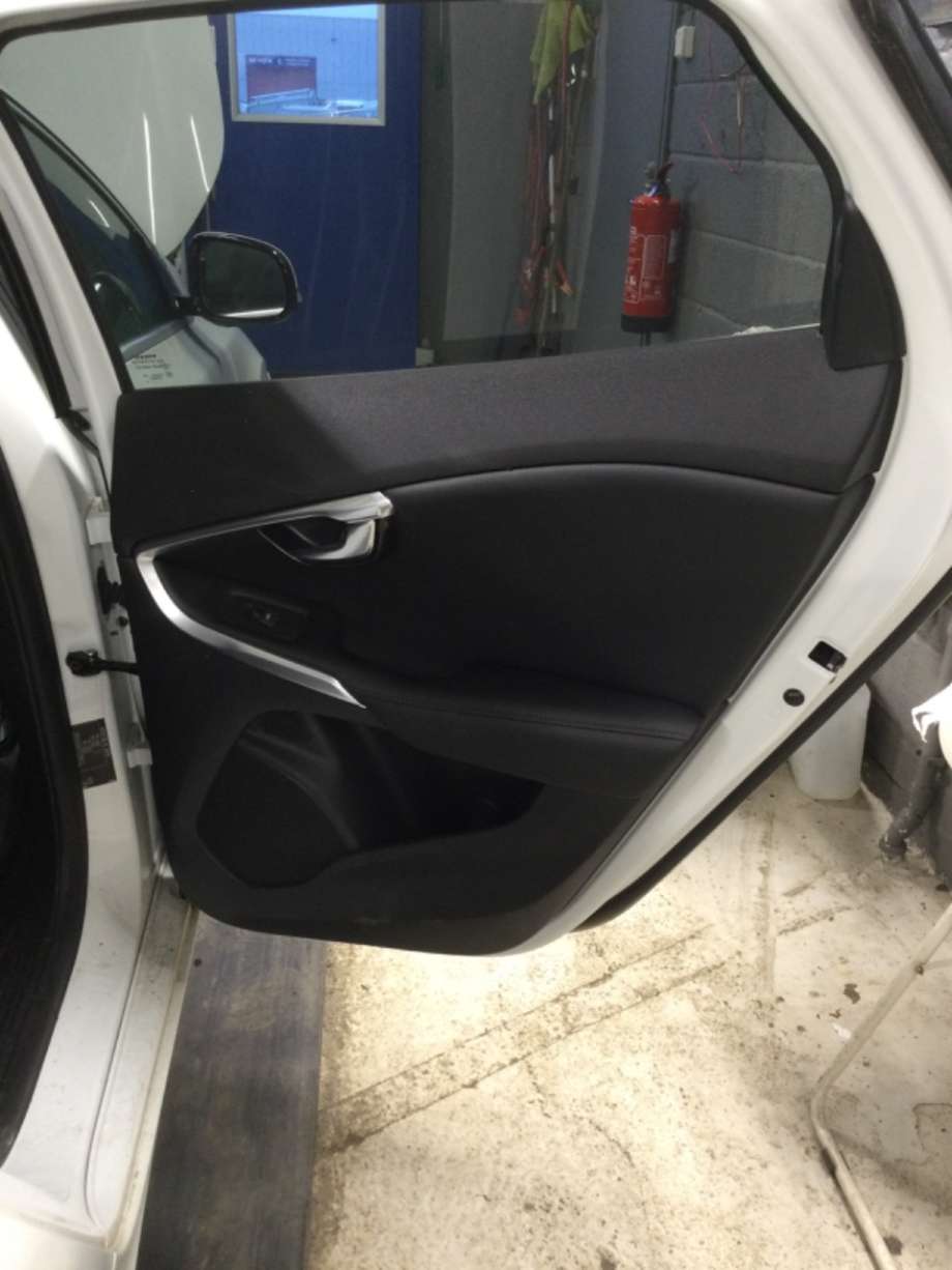 Dørtrekk høyre til Volvo V40, 2012-2019  (VOLVO|)