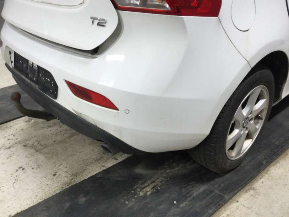 Støtfanger bak til Volvo V40 2012-2019 (VOLVO|)