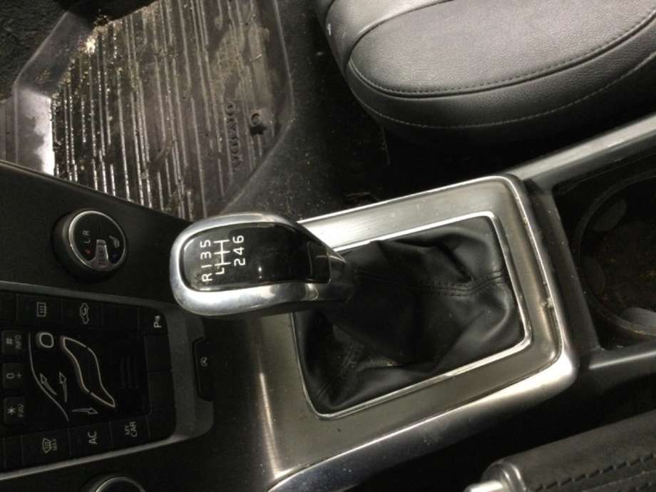 Girstang manuell til Volvo V40, 2012-2019  (VOLVO|)