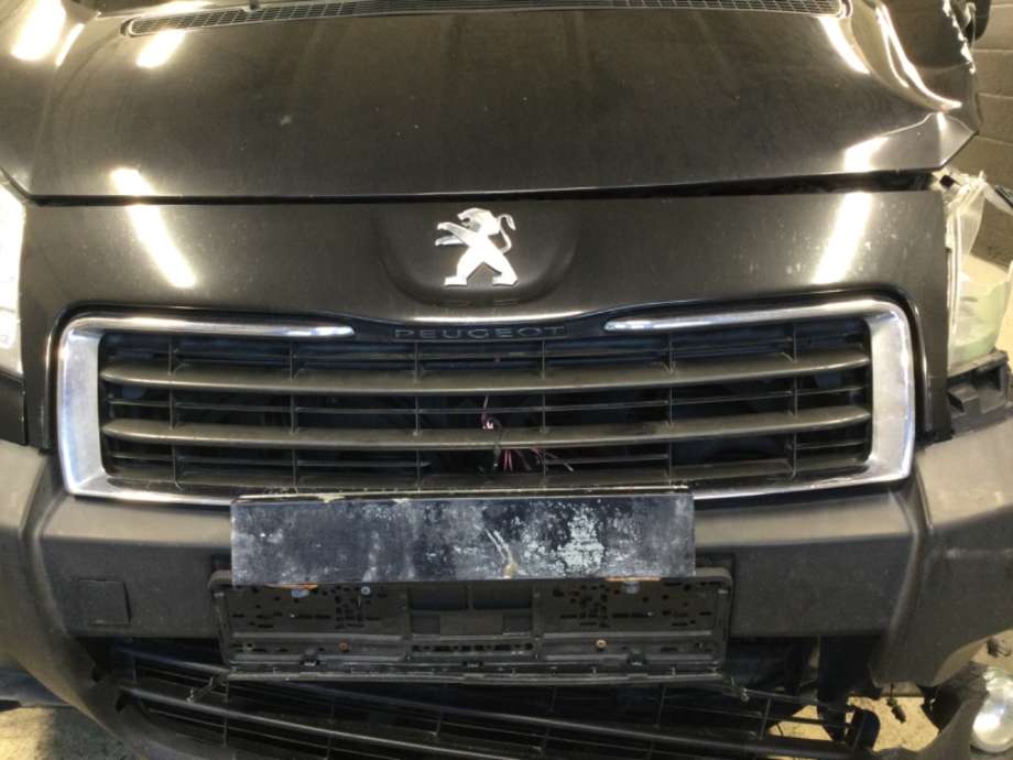 Grill til Peugeot Expert, 2007-2016 (Type II)  (PEUGEOT|)