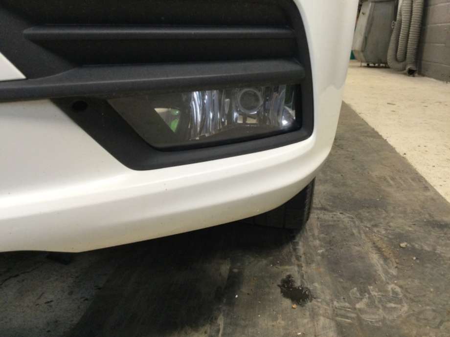 Tåkelykt venstre foran til VW Caddy, 2015-2020 (Type III, Fase 3)  (VOLKSWAGEN|)