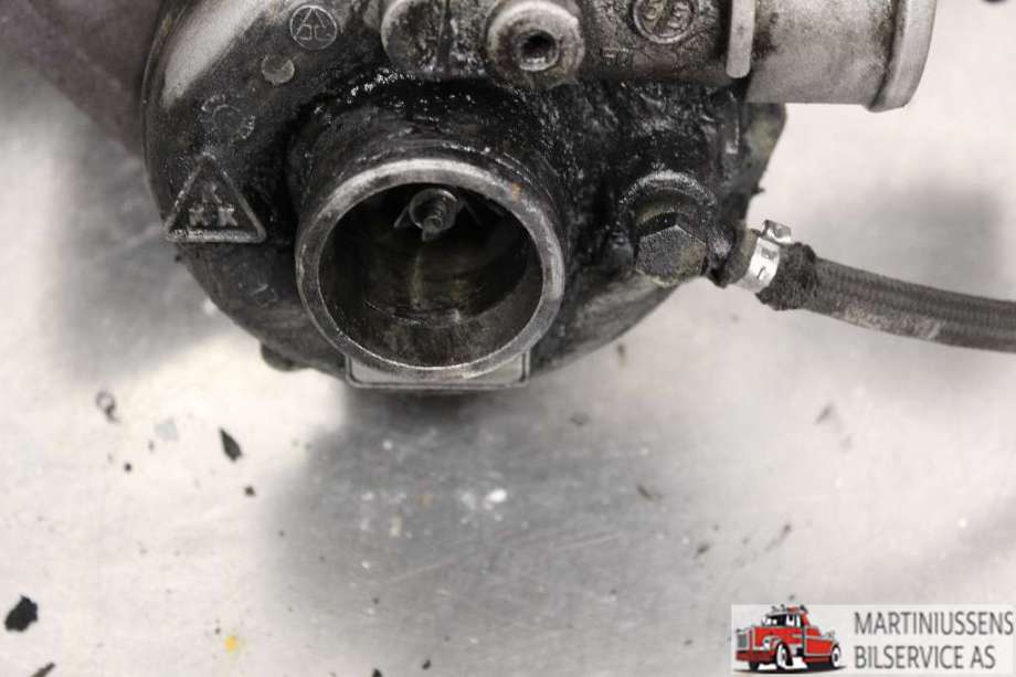 Turbo til VW Transporter / Caravelle 1990-2003 (T4) (T4) (VOLKSWAGEN||074 145 701 A)