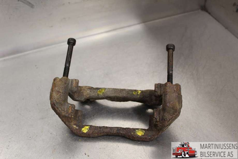 Bremsecaliper brakett til Mercedes Vito, 2014-->> (W447) (W447) (MERCEDES|)