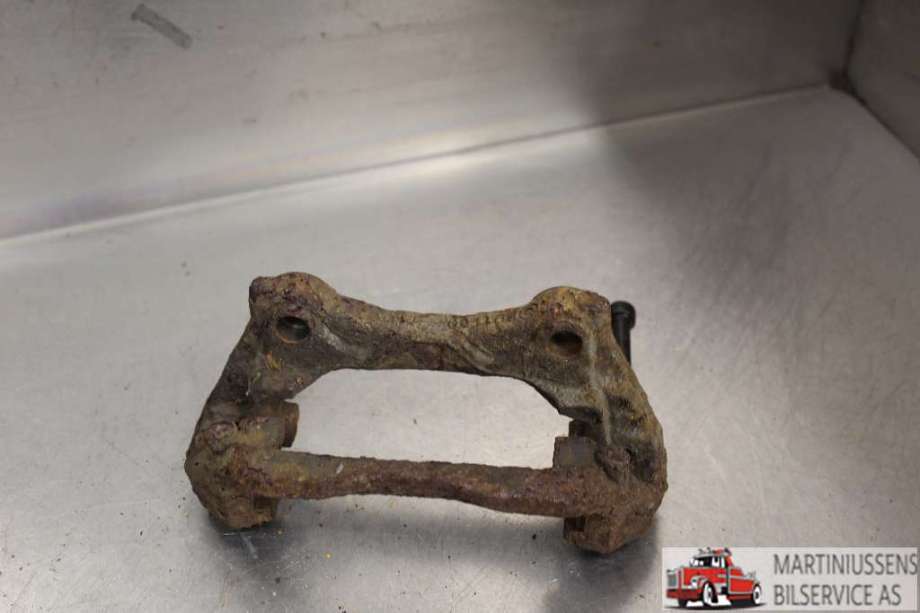 Bremsecaliper brakett til Mercedes Vito 2014-->> (W447) (W447) (MERCEDES|)
