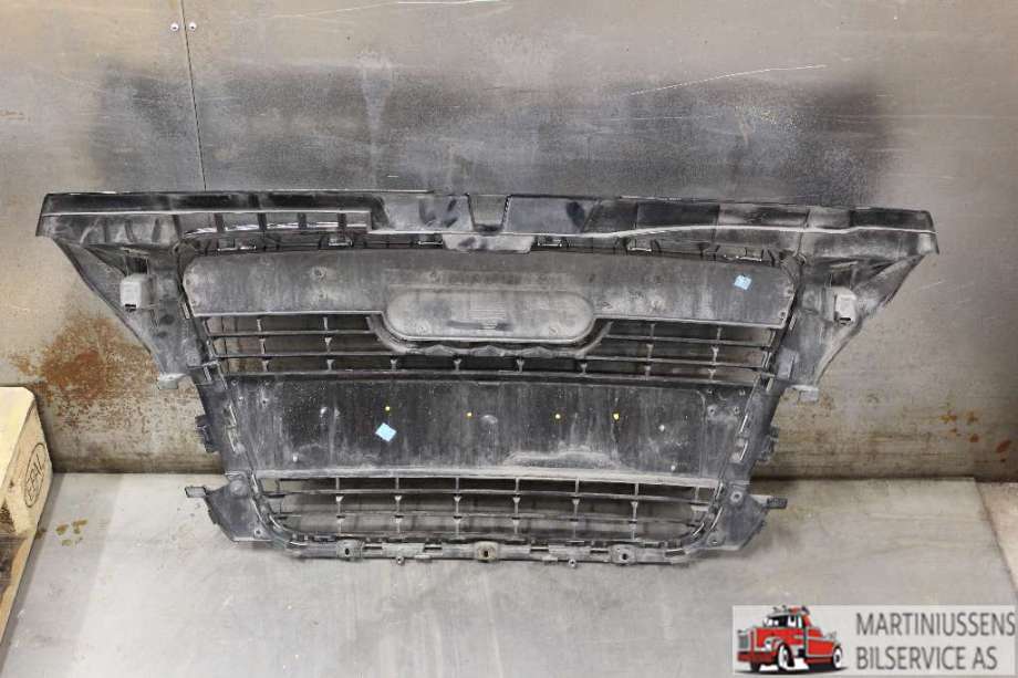 Grill til Audi A3 2009-2012 (Type II, Fase 2)  (AUDI||8P0.853.037)