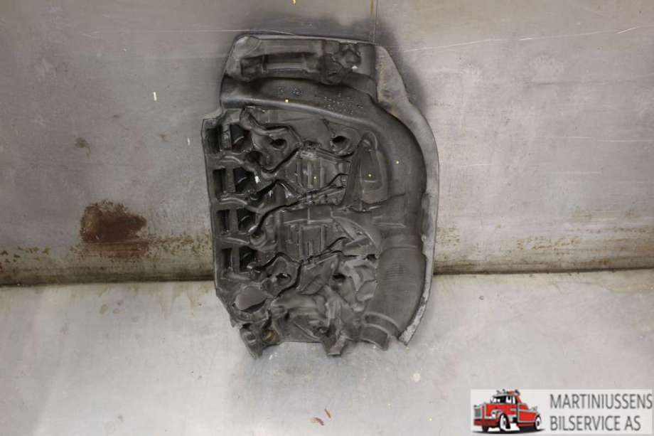 Motordeksel over motor til Volvo V70 2014-2016 (Type III, Fase 2)  (VOLVO||31401261)