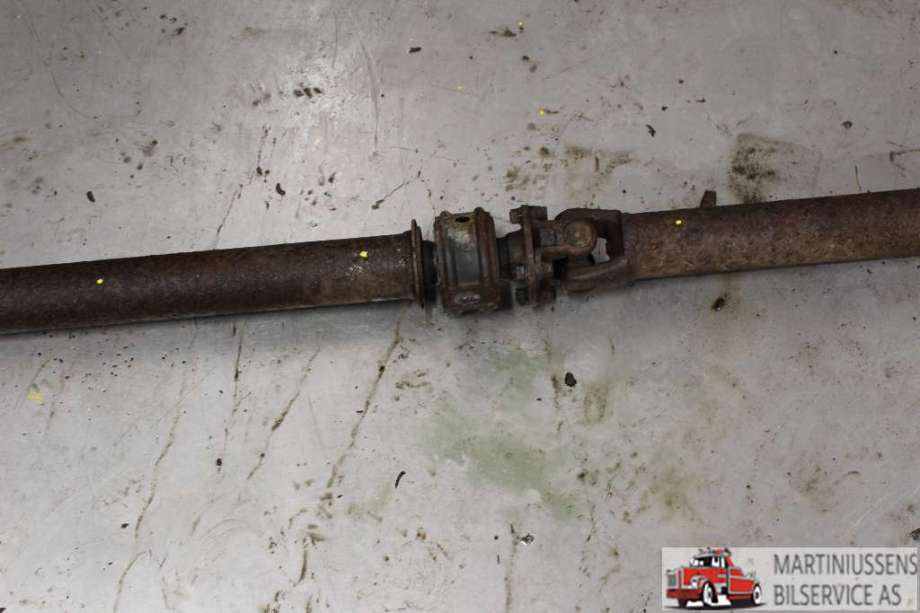 Mellomaksel til Toyota Hiace 2007-2012 (Fase 3)  (TOYOTA|)